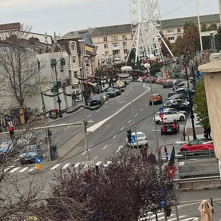 Ultracentral Splendid