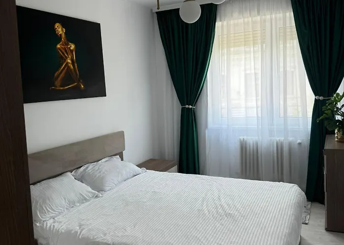 Ultracentral Splendid *